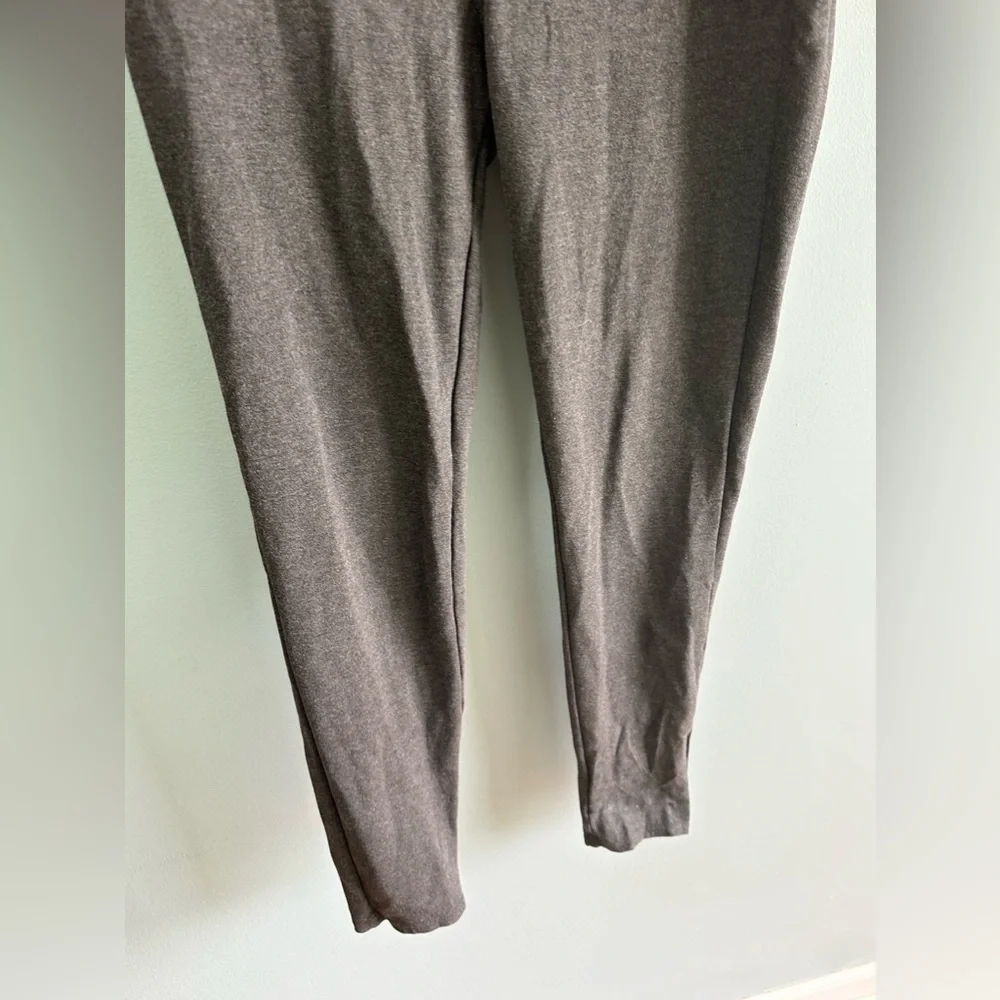 Seven 7 Pants Womens medium Gray Pull On Legging Yoga Athletic